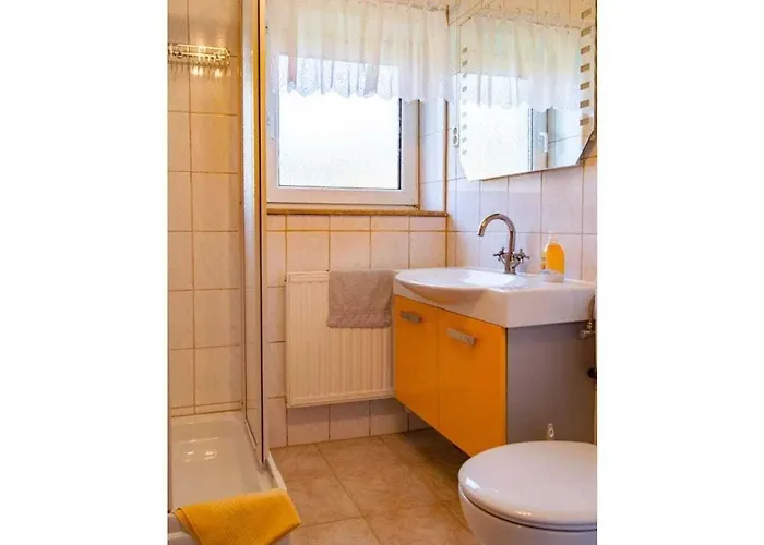 With 2 Bedrooms Feriehus